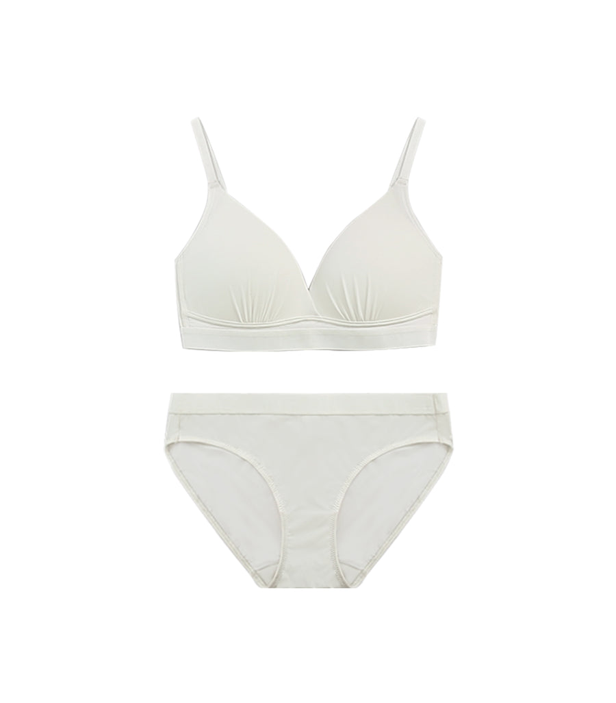 Freely - Ice Silk Cooling Plump V-shaped Wireless Bra Set White