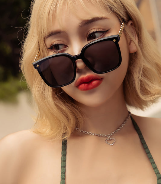 Metal Chain Shaped Square Frame Sunglasses Black