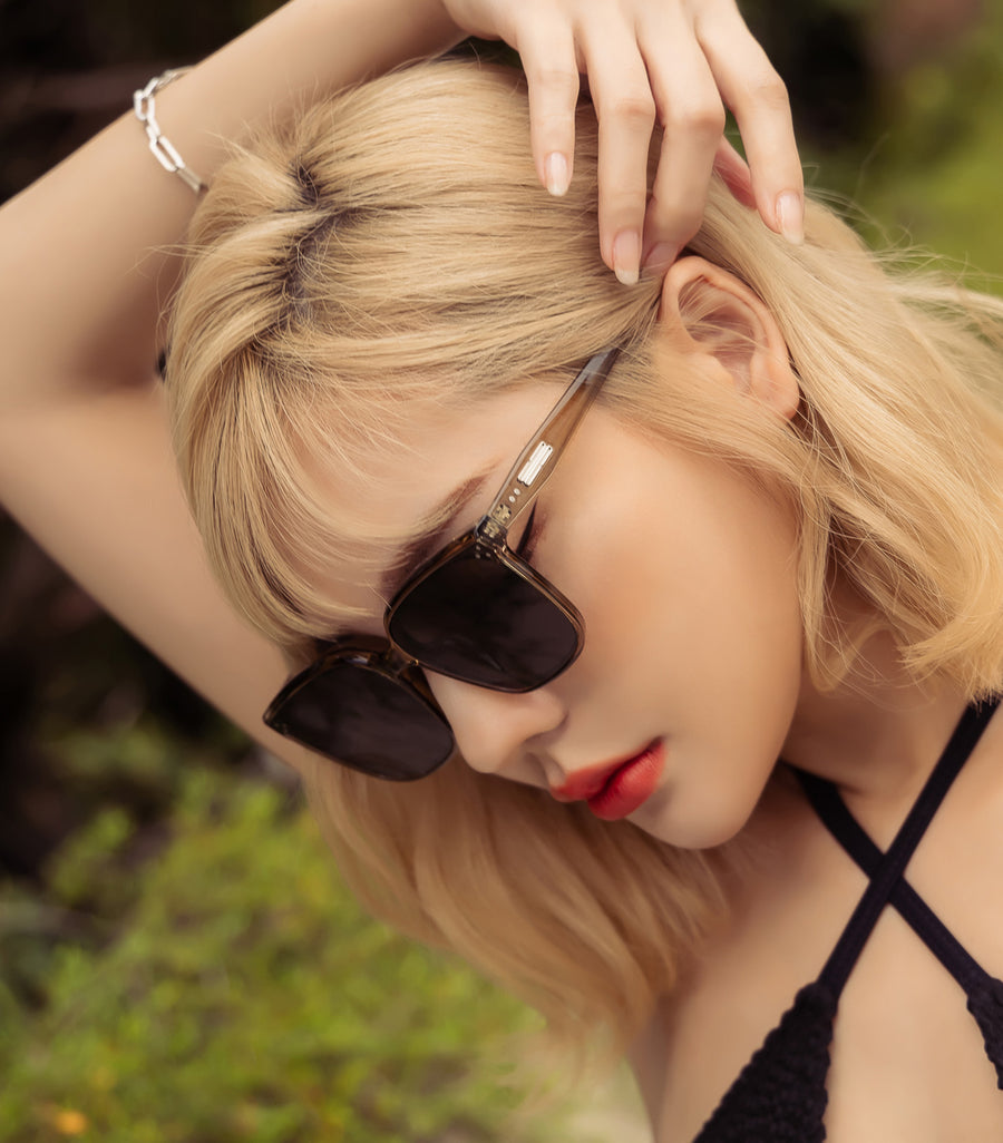 Trandy Small Face Square Frame Sunglasses Tea Brown