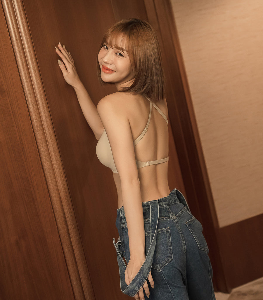 Deep V Plain Seamless Concentrated Cross Beauty Back Wireless Bra Set Milk Tea