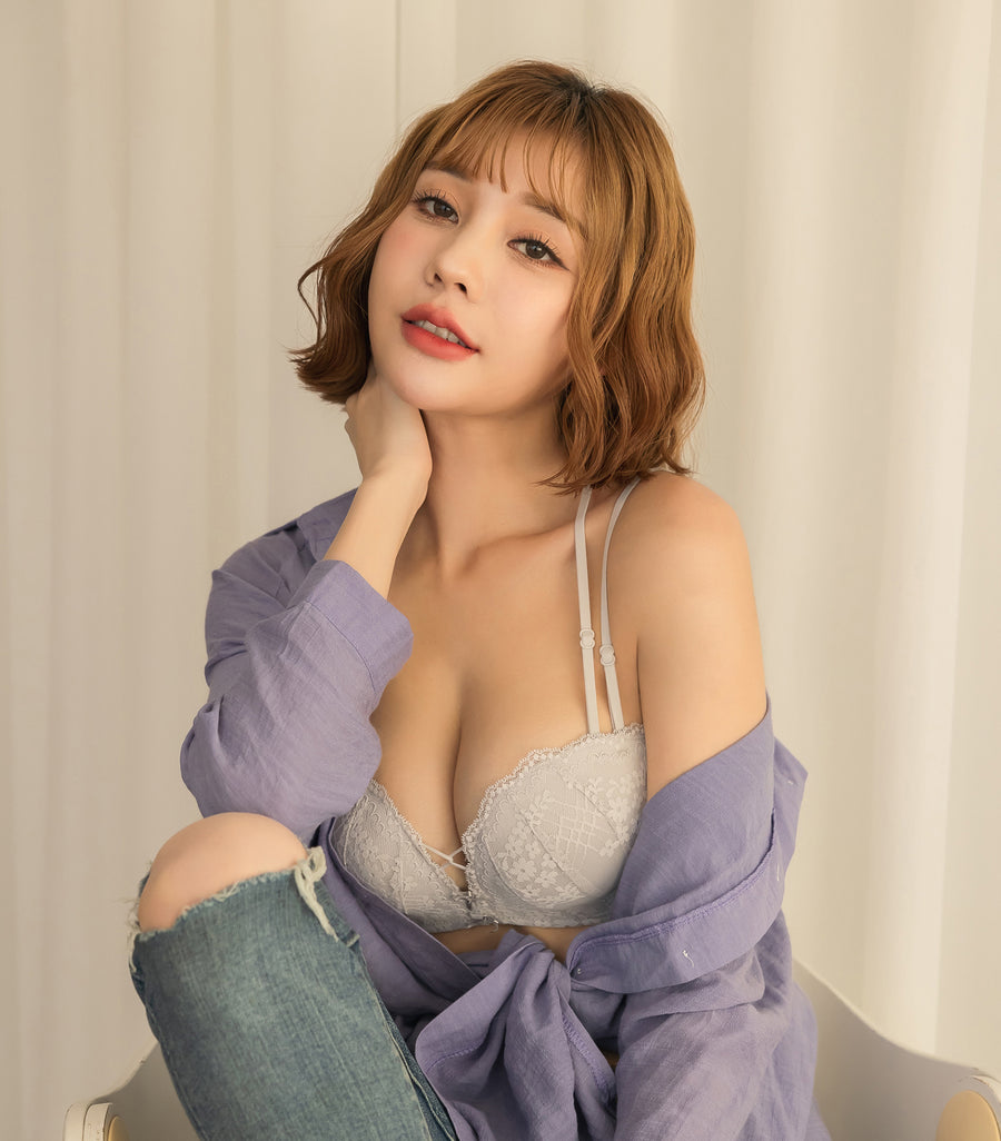 Plump Flower Thin Shoulder Straps Beauty Back Half Cup Wireless Bra- No panties Blue Grey