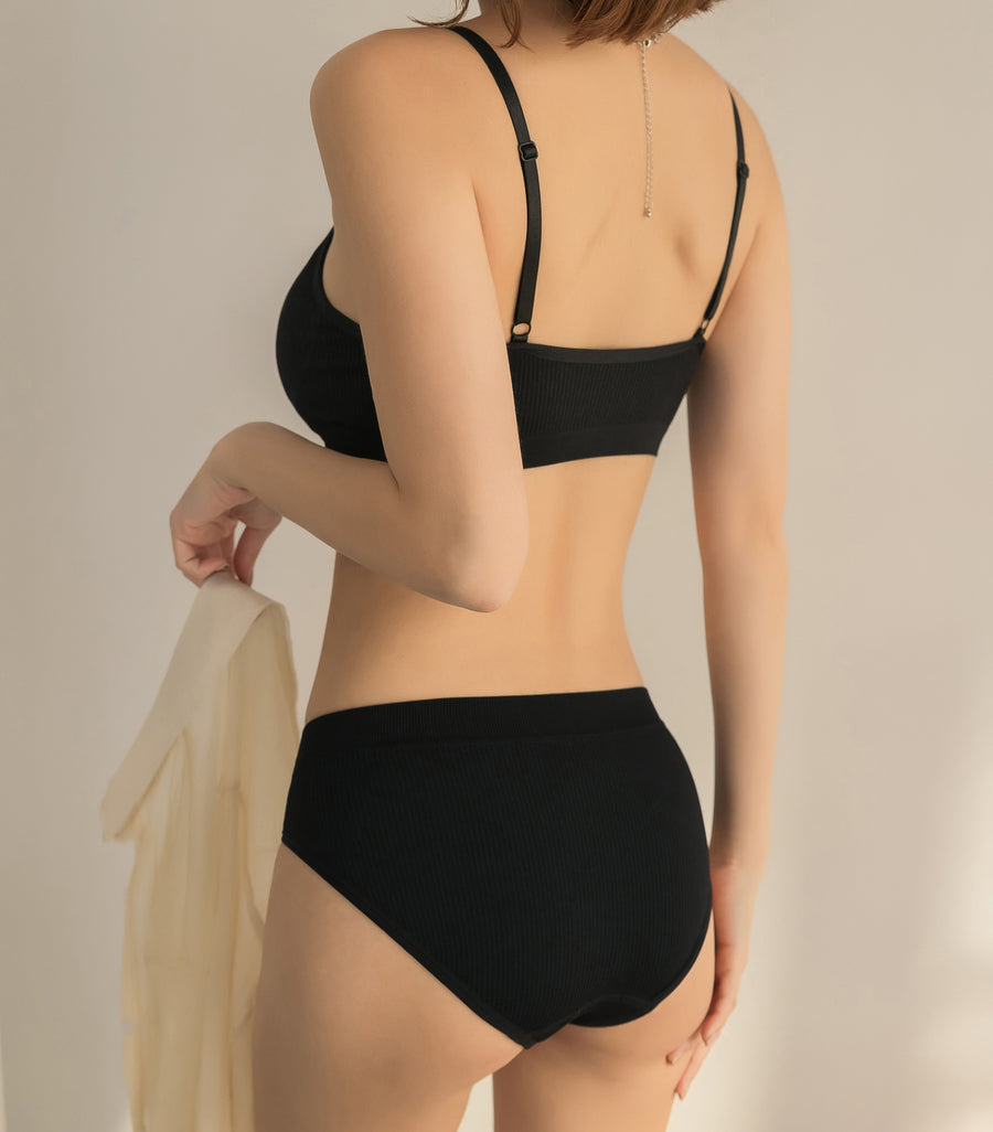 Thin Shoulder Straps U-shaped Thread Seamless Padded Bra Set Black
