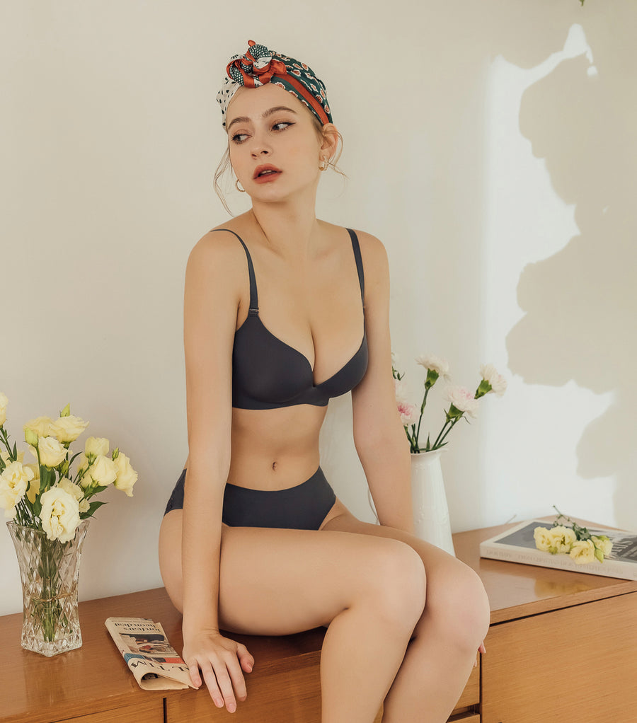 Beauty-Milky Seamless Fabric Wireless Bra Set Grey Blue
