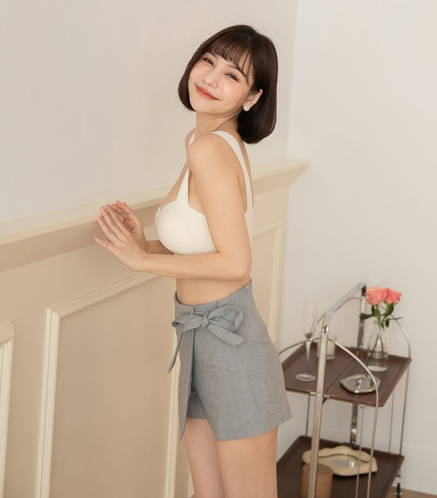 Smooth Seemless V Style Wireless Tank Top Bra- No Bottoms Creamy White