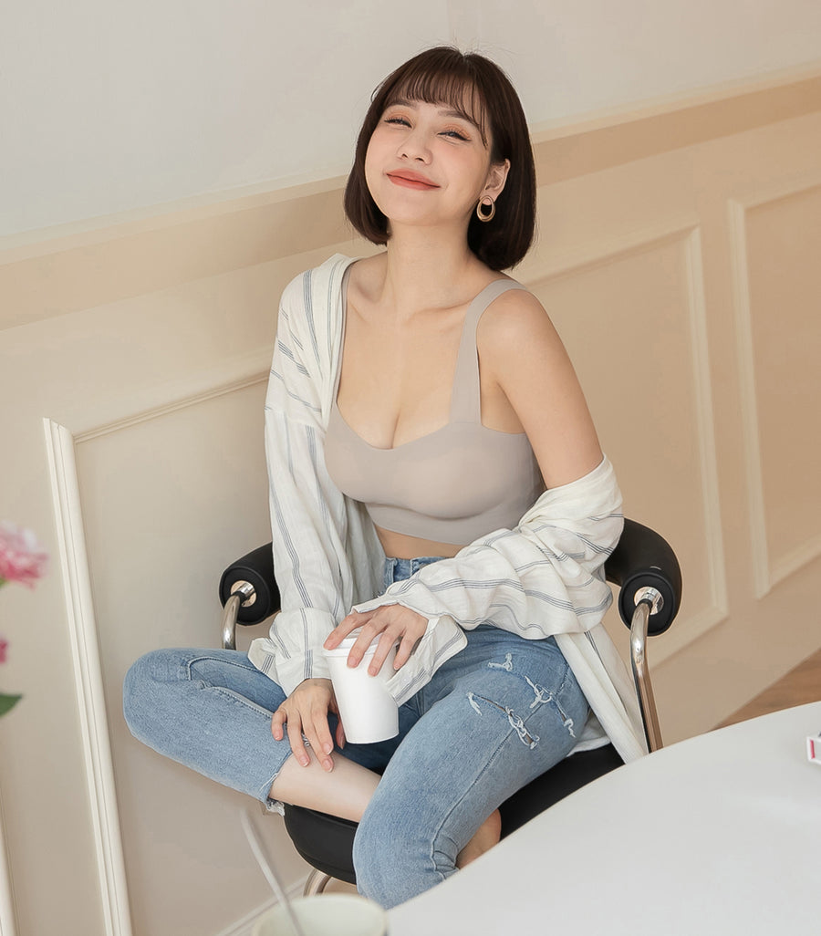 Smooth Seemless V Style Wireless Tank Top Bra- No Bottoms Champaign