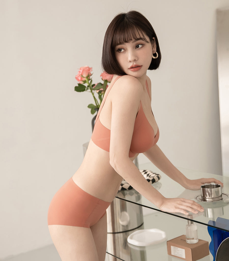 Comfortably Concentrated Seemless Wireless Modifying Bra Set Coral Orange