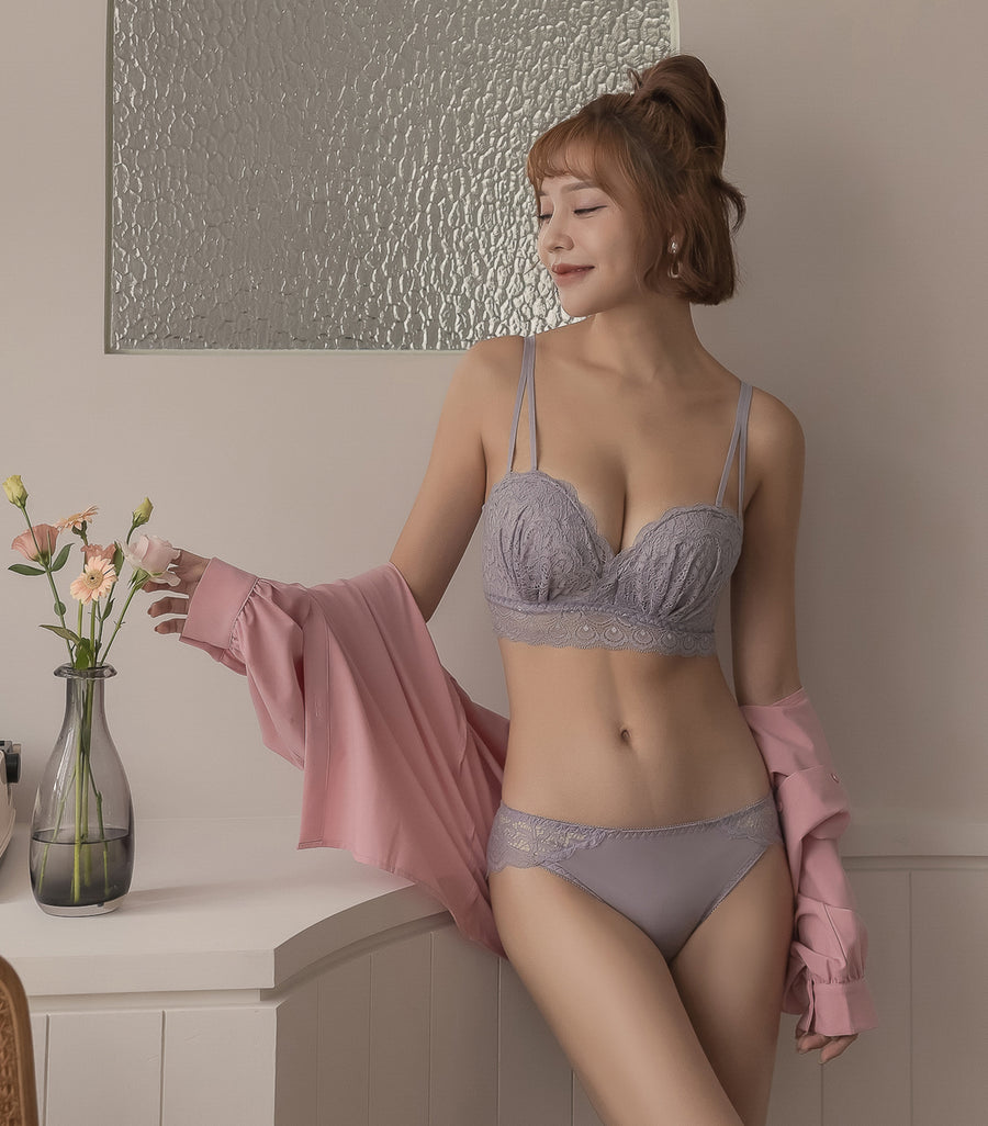 Plump and Push-up Solid Cup Lace Wireless Bra Set Pink Purple