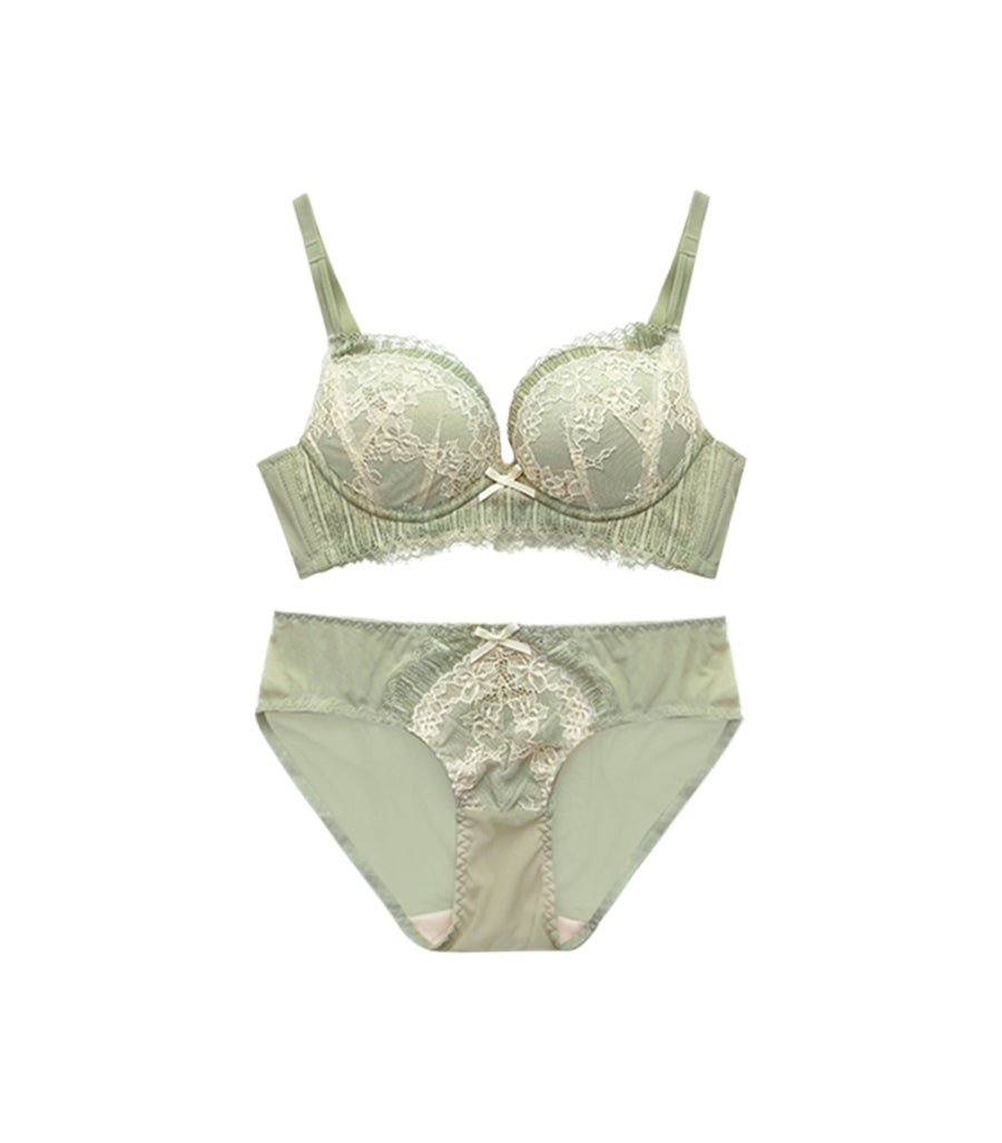 Push-up European Style Bi-color Lace Covered Wireless Bra Set Green