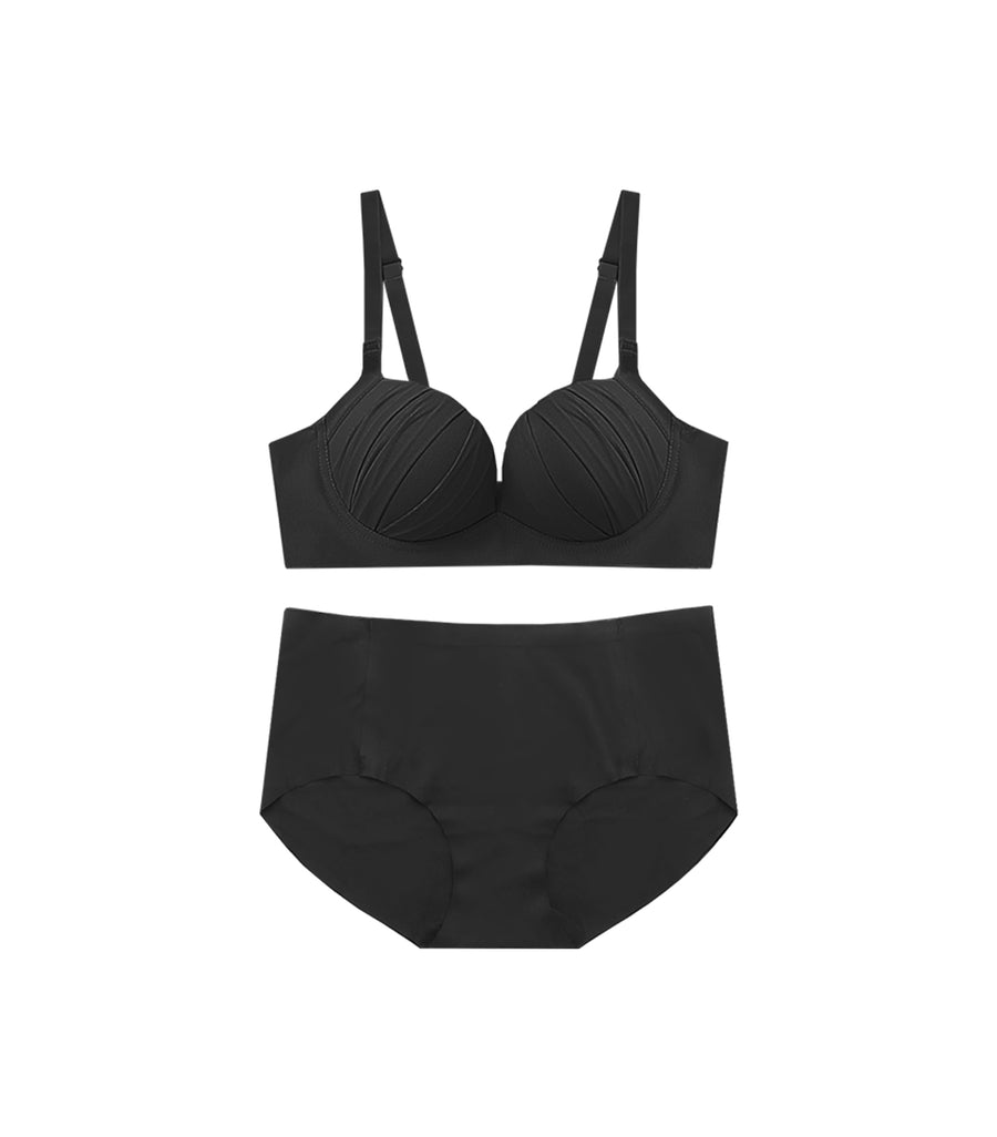 Push-up and Plump Solid Wrinkled Comfortable Covered Wireless Bra Set Black